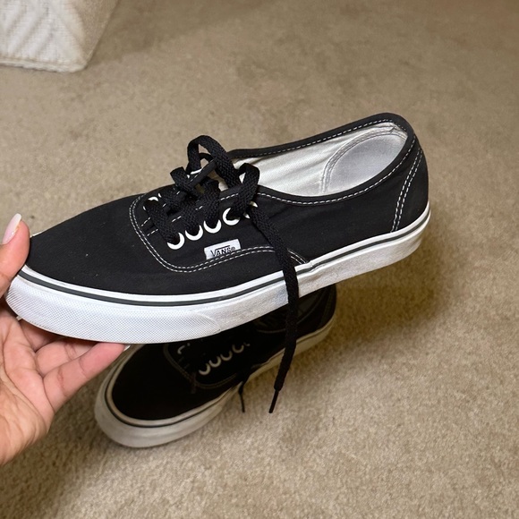 Vans authentic shoes - Picture 1 of 5